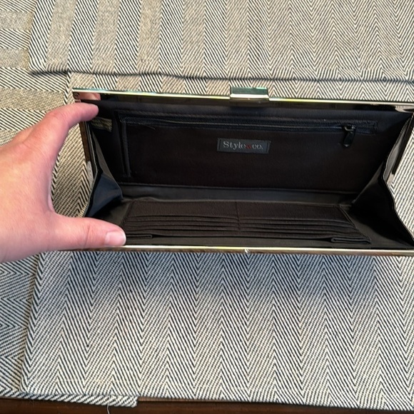 Style & Co. black envelope clutch - Picture 2 of 8